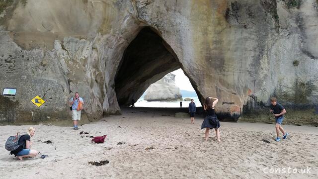 cathedral-cove 1